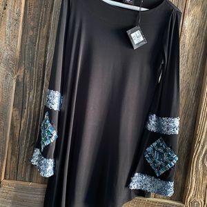 Black NY&Co Asymmetrical tunic with beads
